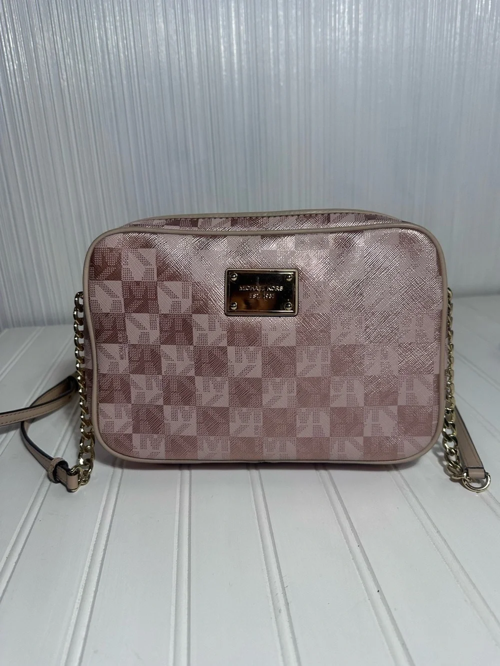 Michael Kors Jet Set crossbody purse pink metallic checkerboard